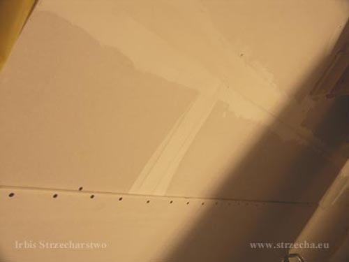 Irbis Thatching: finishing the roof area with plasterboard lining it is worth to do it with two layers - it prevents the cracking of the panel joints due to the wooden structure of the roof
