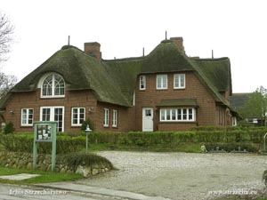 reed roof on a residential building in a resort on the North Sea